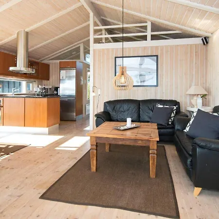 Holiday Sjølund X Feriehus Sjolund